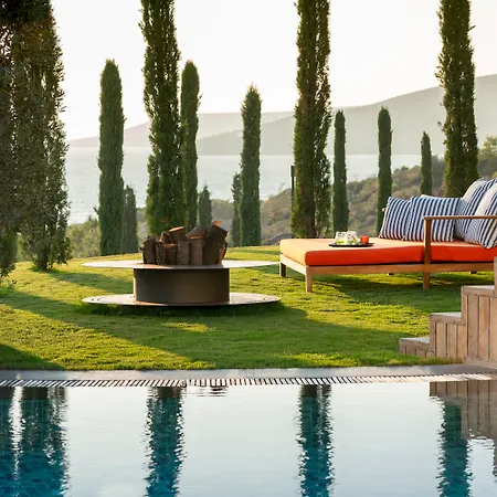 Отель Lujo Bodrum 5*