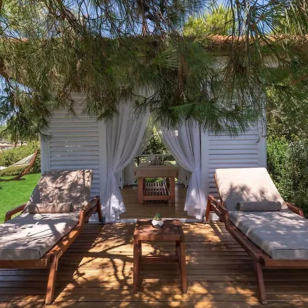 Lujo Bodrum Гюверджинлик