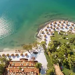 Hotel Lujo Bodrum 5*